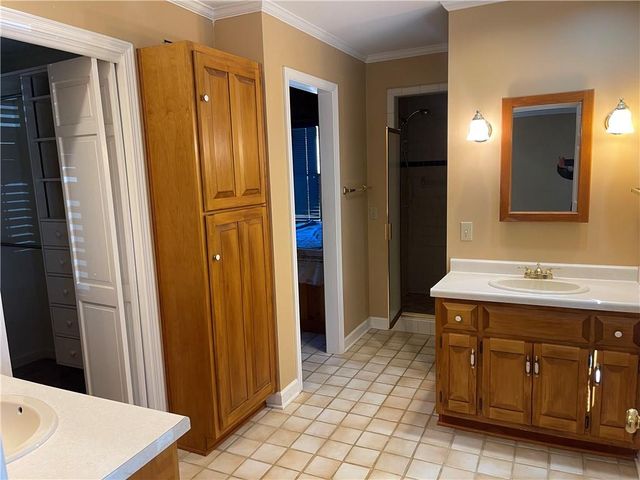 119 Woodlawn NE Drive, Marietta, GA 30067