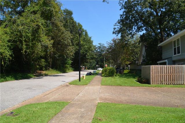 6421 Cedar Bend Court A, Mobile, AL 36608