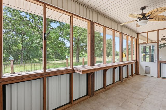 1009 El Rancho Rio, Bridgeport, TX 76426