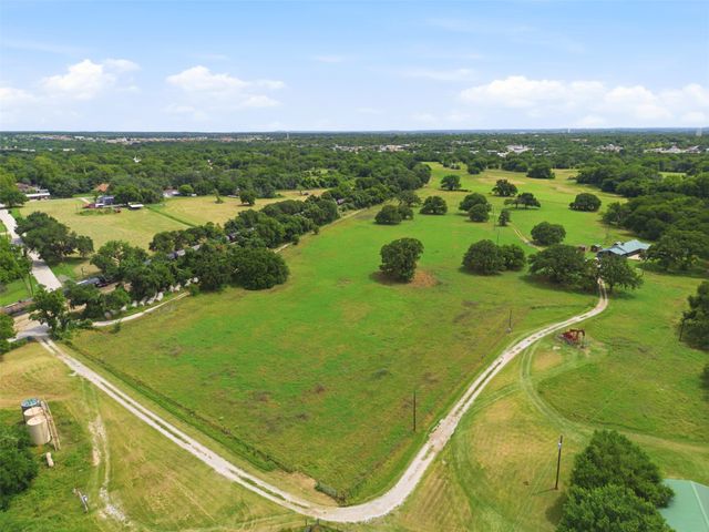 1009 El Rancho Rio, Bridgeport, TX 76426