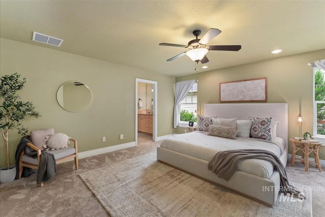 13379 N 8th, Boise, ID 83714