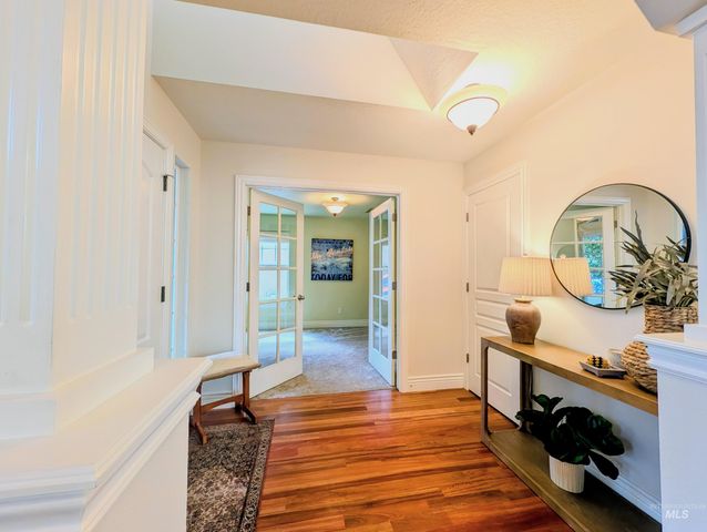 13379 N 8th, Boise, ID 83714