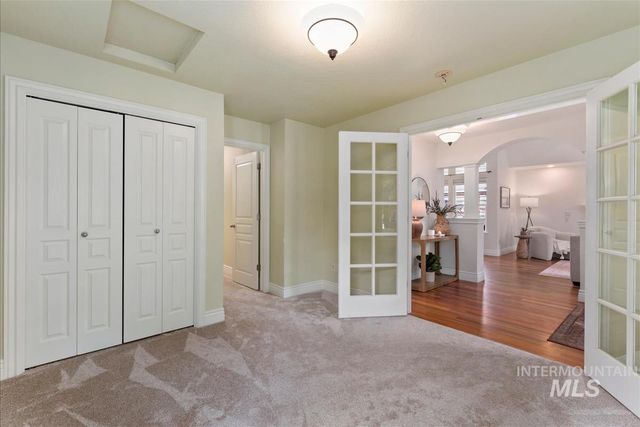 13379 N 8th, Boise, ID 83714