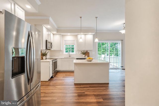 7742 HILLSDALE LN, Spotsylvania, VA 22551