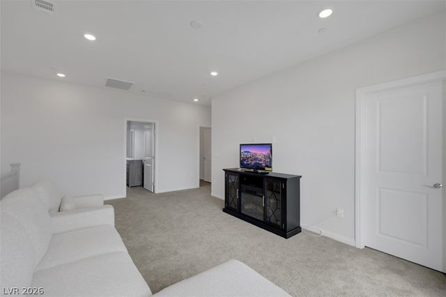 9393 Ara Place, Las Vegas, NV 89143