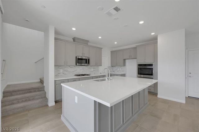 9393 Ara Place, Las Vegas, NV 89143