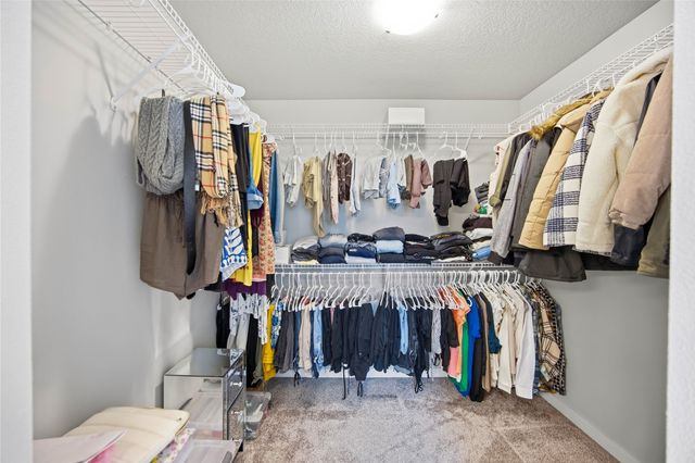 3340 NW Stratford Lane, Ankeny, IA 50023