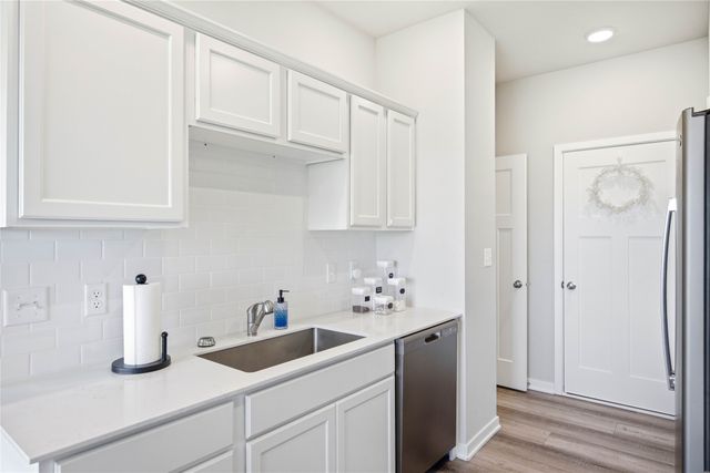 3340 NW Stratford Lane, Ankeny, IA 50023