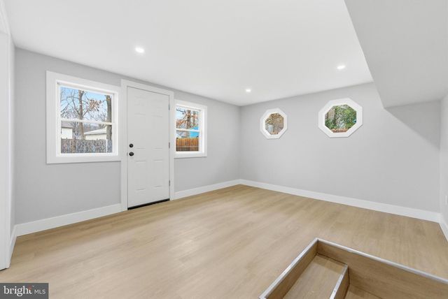 1281 PURITAN, West Deptford, NJ 08096