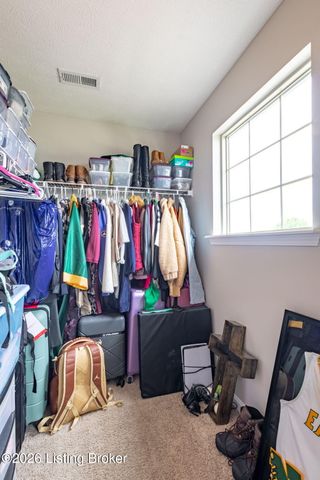 129 Round Rock Dr, Shepherdsville, KY 40165