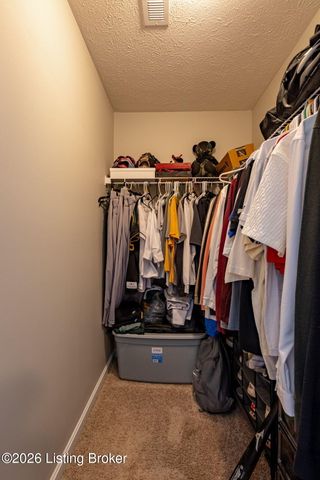 129 Round Rock Dr, Shepherdsville, KY 40165