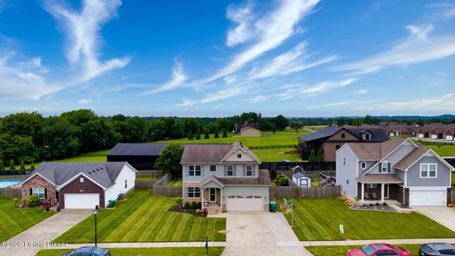 129 Round Rock Dr, Shepherdsville, KY 40165