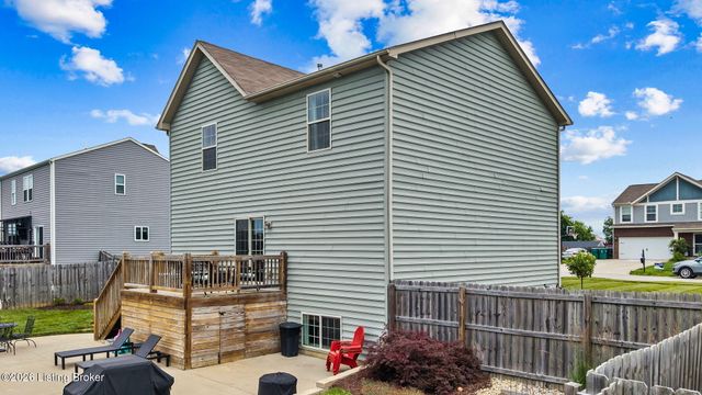 129 Round Rock Dr, Shepherdsville, KY 40165