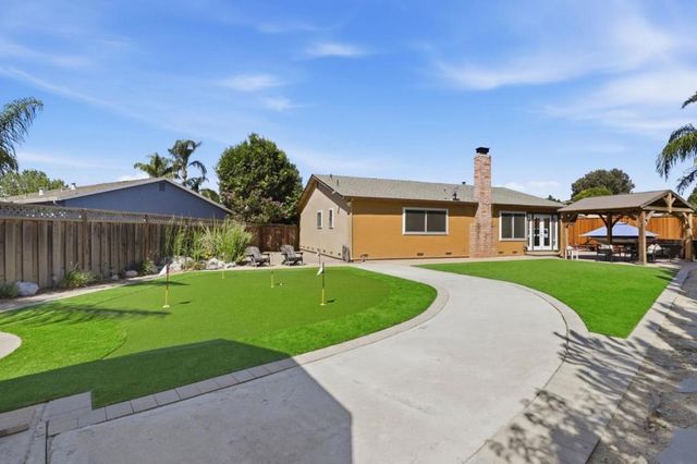 570 Biscayne Court, Morgan Hill, CA 95037