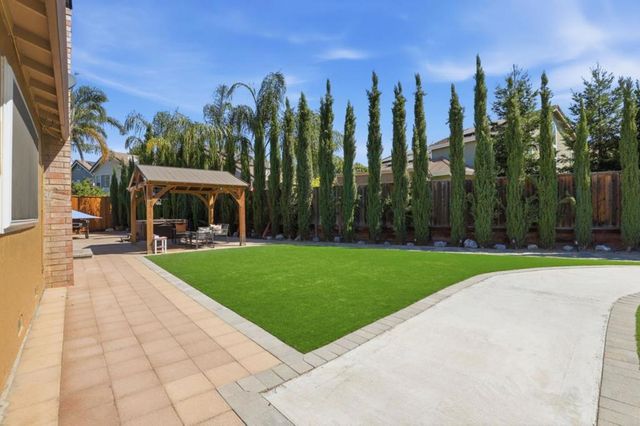 570 Biscayne Court, Morgan Hill, CA 95037