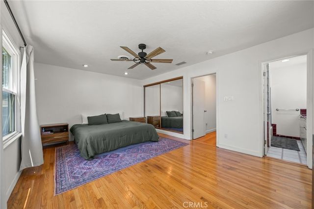 941 E Ridgewood, Long Beach, CA 90807