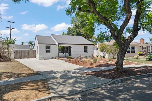941 E Ridgewood, Long Beach, CA 90807