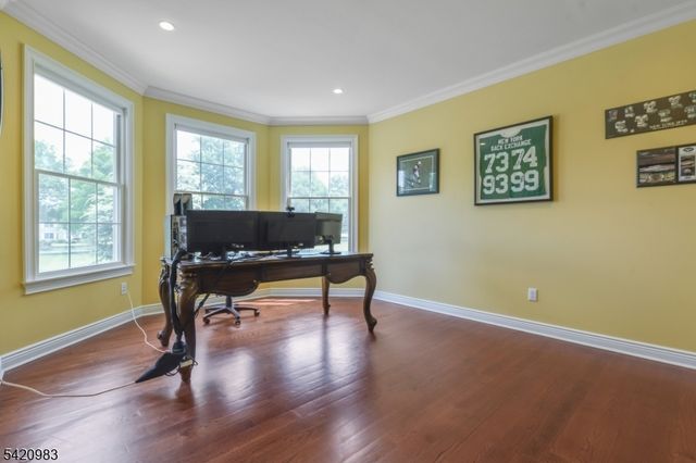 9 Van Fleet Rd, Readington Twp., NJ 08853