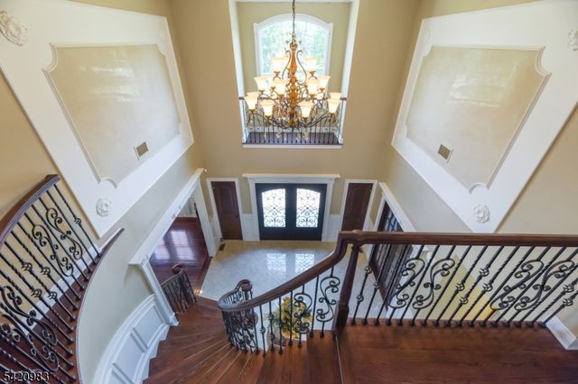 9 Van Fleet Rd, Readington Twp., NJ 08853