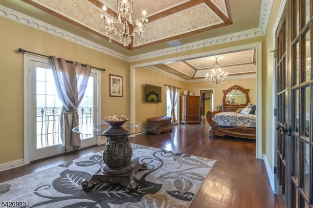 9 Van Fleet Rd, Readington Twp., NJ 08853