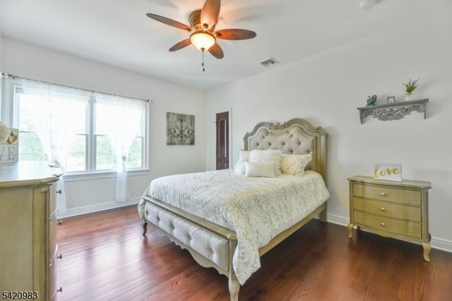 9 Van Fleet Rd, Readington Twp., NJ 08853