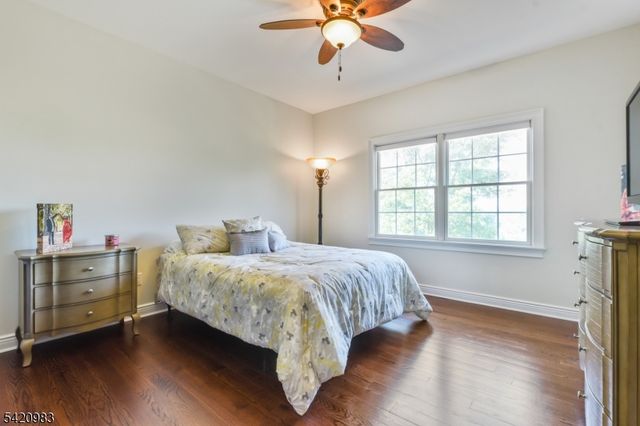 9 Van Fleet Rd, Readington Twp., NJ 08853