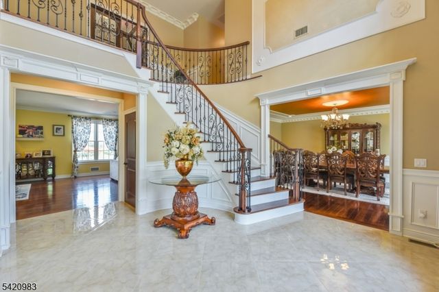 9 Van Fleet Rd, Readington Twp., NJ 08853