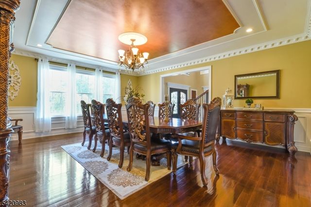 9 Van Fleet Rd, Readington Twp., NJ 08853