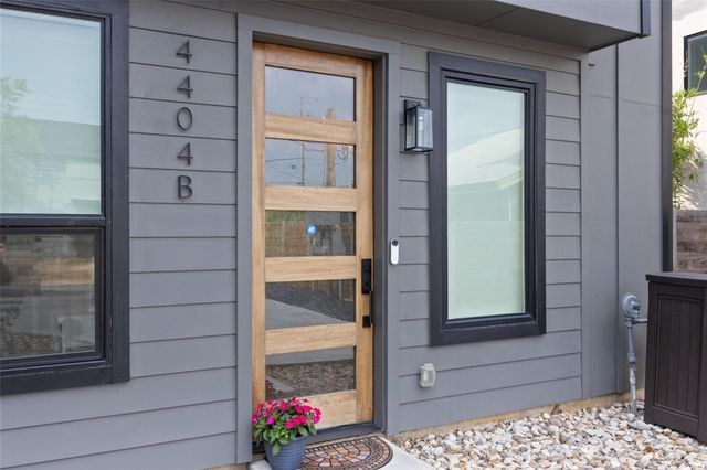 4404 Mount Vernon DR B, Austin, TX 78745