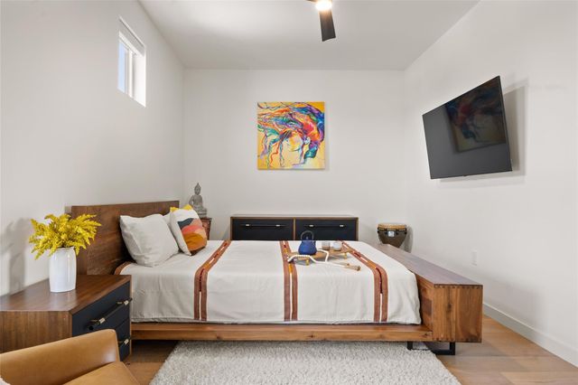 4404 Mount Vernon DR B, Austin, TX 78745