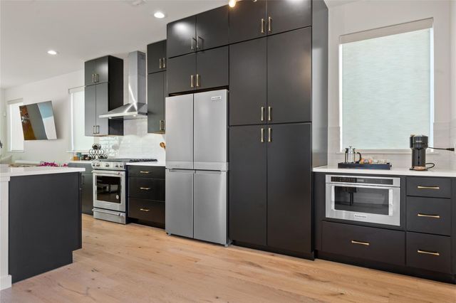 4404 Mount Vernon DR B, Austin, TX 78745