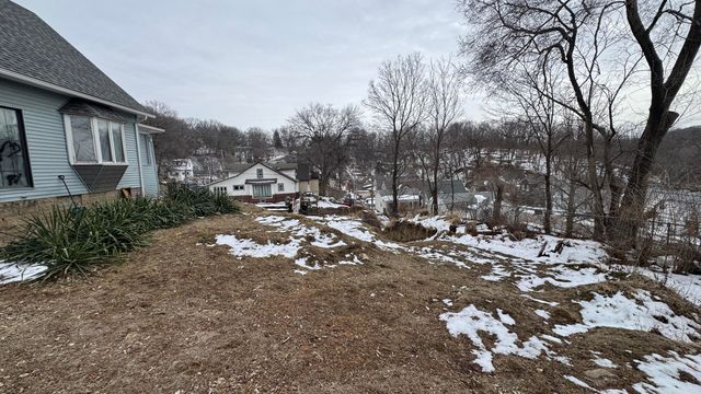 214 KNEPPER Street, Council Bluffs, IA 51503