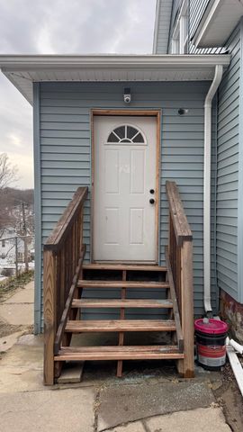 214 KNEPPER Street, Council Bluffs, IA 51503