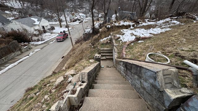 214 KNEPPER Street, Council Bluffs, IA 51503