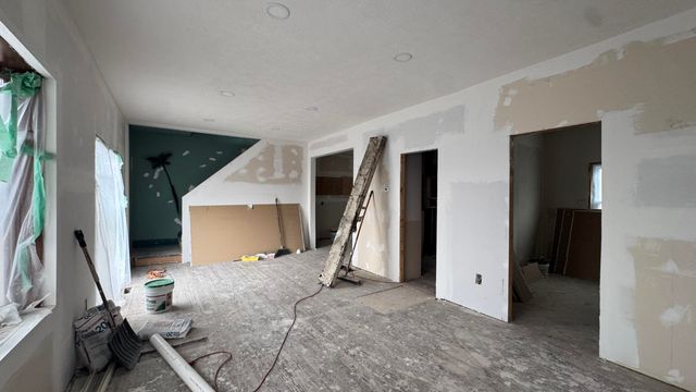 214 KNEPPER Street, Council Bluffs, IA 51503