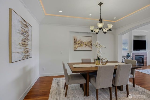 8696 Island Drive S, Seattle, WA 98118
