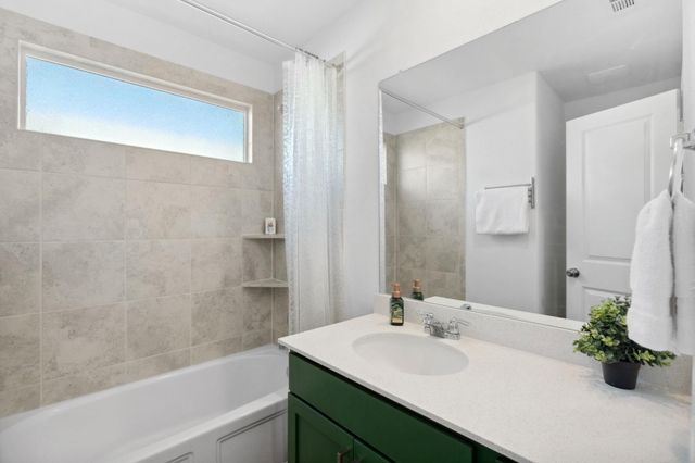 185 Silver Springs A BND, Kyle, TX 78640