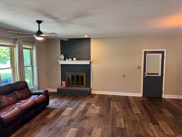 4410 Ridge Road, North Little Rock, AR 72116