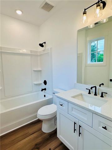 6312 Woodstock Rd, Acworth, GA 30102