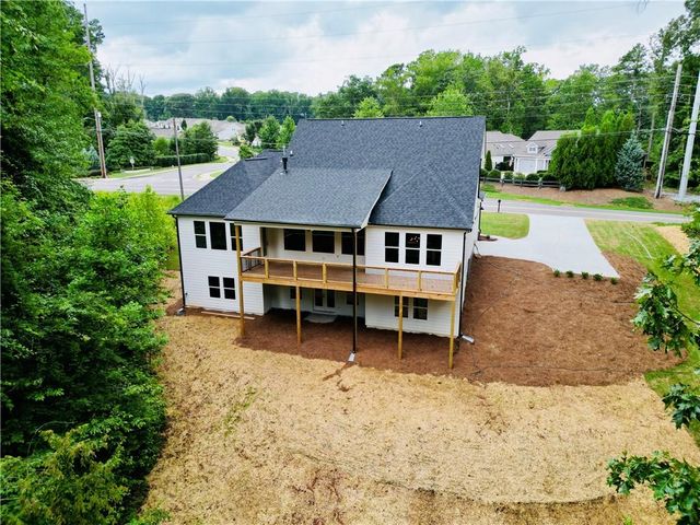 6312 Woodstock Rd, Acworth, GA 30102