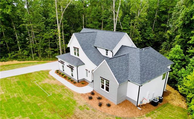 6312 Woodstock Rd, Acworth, GA 30102