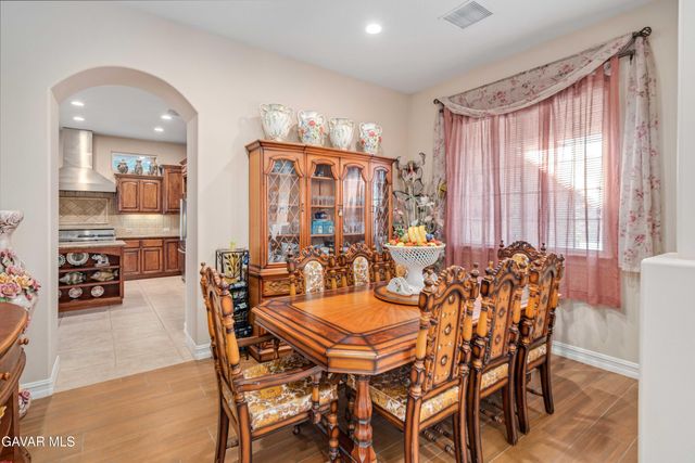 42156 Desert Sage Avenue, Lancaster, CA 93536