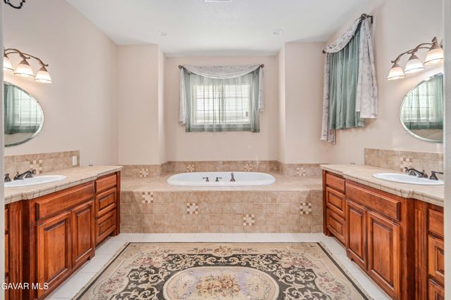 42156 Desert Sage Avenue, Lancaster, CA 93536