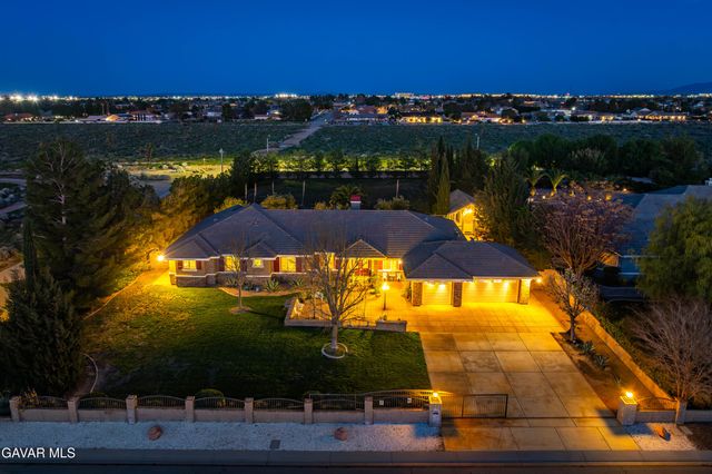 42156 Desert Sage Avenue, Lancaster, CA 93536