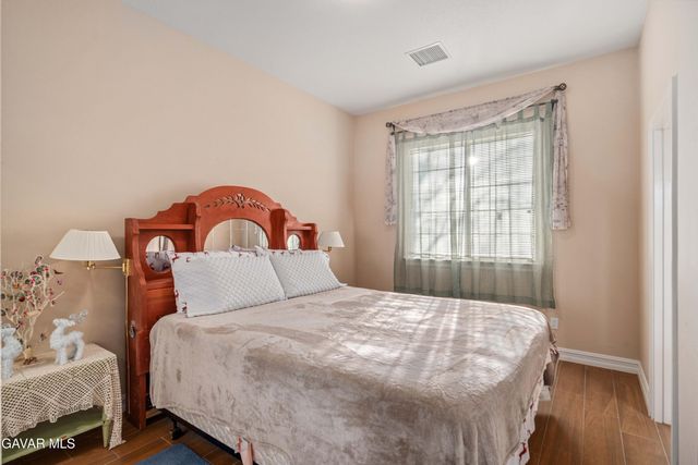 42156 Desert Sage Avenue, Lancaster, CA 93536