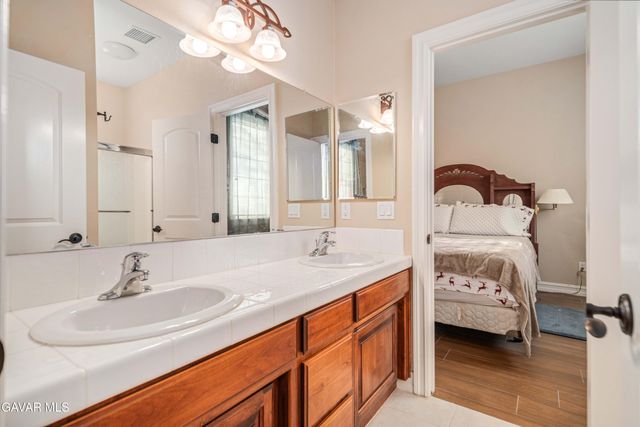 42156 Desert Sage Avenue, Lancaster, CA 93536