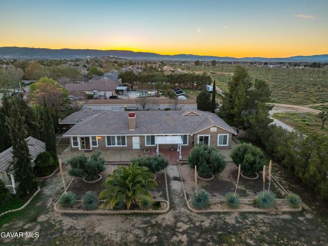 42156 Desert Sage Avenue, Lancaster, CA 93536