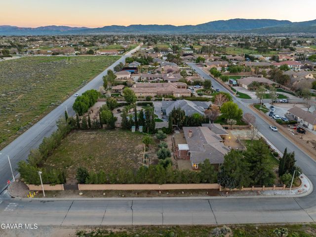 42156 Desert Sage Avenue, Lancaster, CA 93536