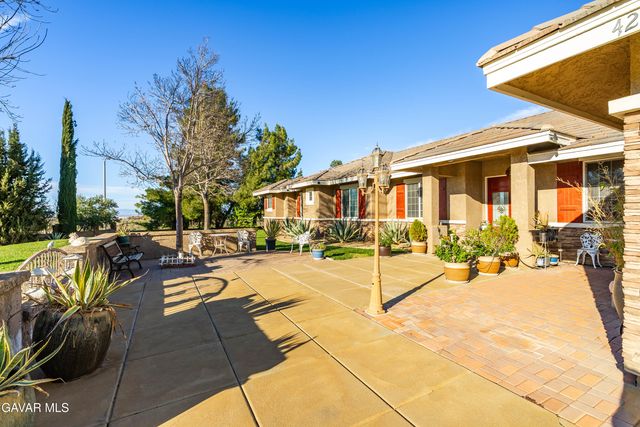 42156 Desert Sage Avenue, Lancaster, CA 93536