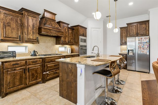 616 Fishback Circle, Plano, TX 75074
